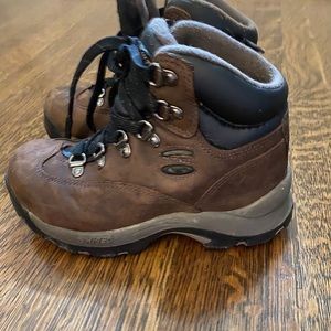 Hi-Tec Kids Hiking Boots size 13